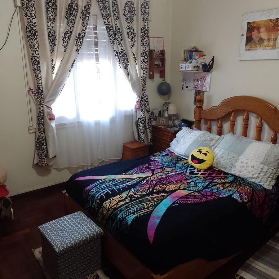 Foto de OPORTUNIDAD VENTA CASA 4 AMBIENTES CON QUINCHO Y FONDO LIBRE, imagen 5