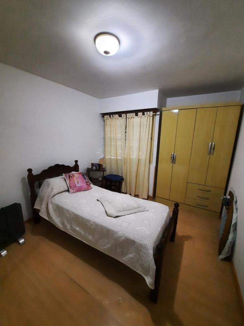 Oportunidad Venta Casa 3 Ambientes en Moron 1