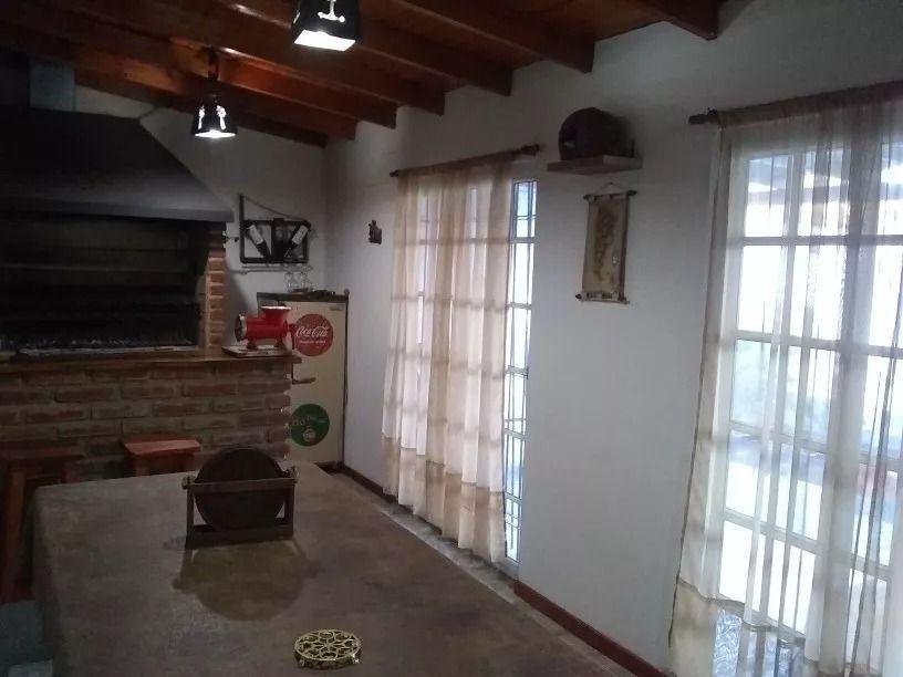 Foto de OPORTUNIDAD VENTA CASA DE 3 AMBIENTES EB CASTELAR MORON, imagen 4