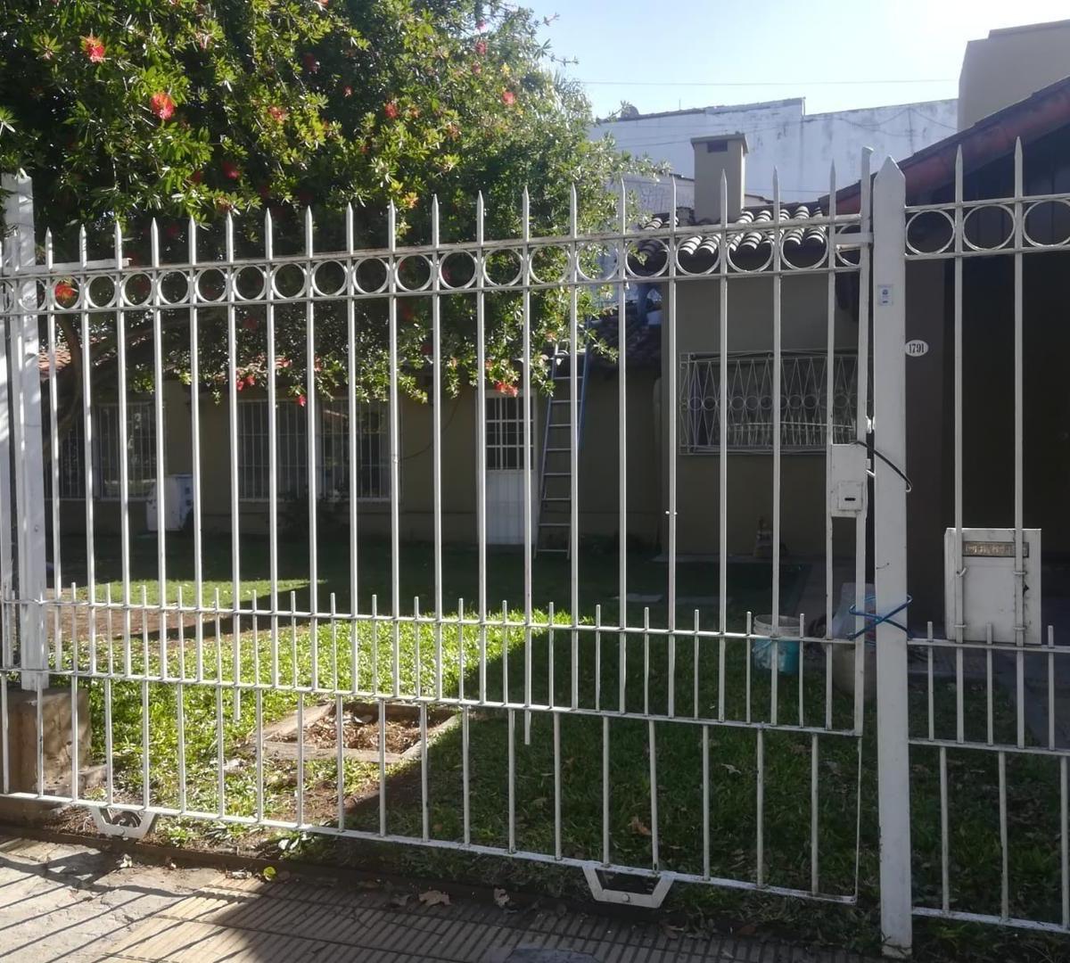 Hermosa Casa de 7 Amb en Zona de Hurlingham 3