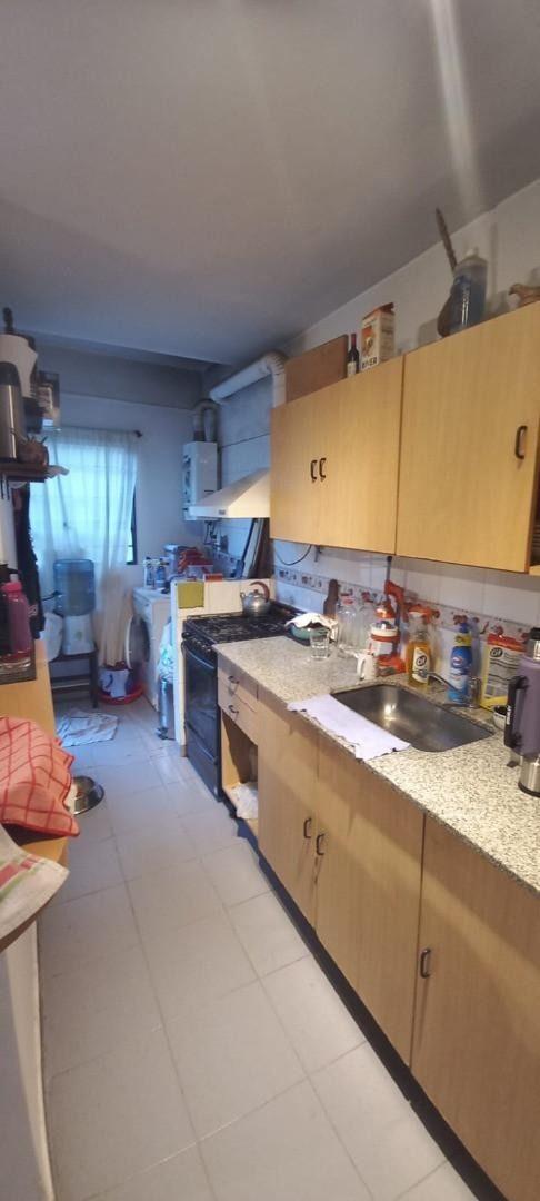Venta Departamento 4 ambientes con patio, escucho ofertas!