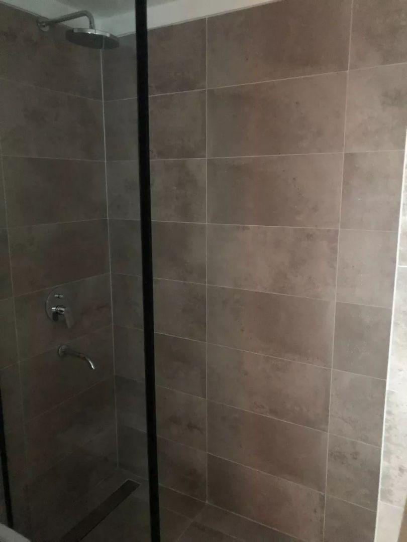 Foto de OPORTUNIDAD VENTA EXCELENTE 2 AMBIENTES EN MORON MUY BIEN UB, imagen 4