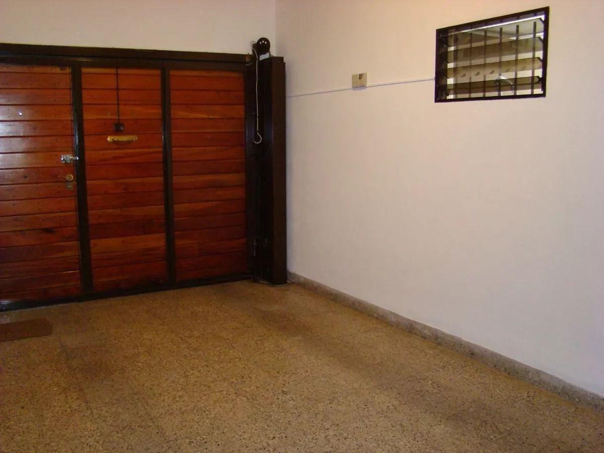 Foto de Venta casa 5 ambientes, escucho ofertas!, imagen 3