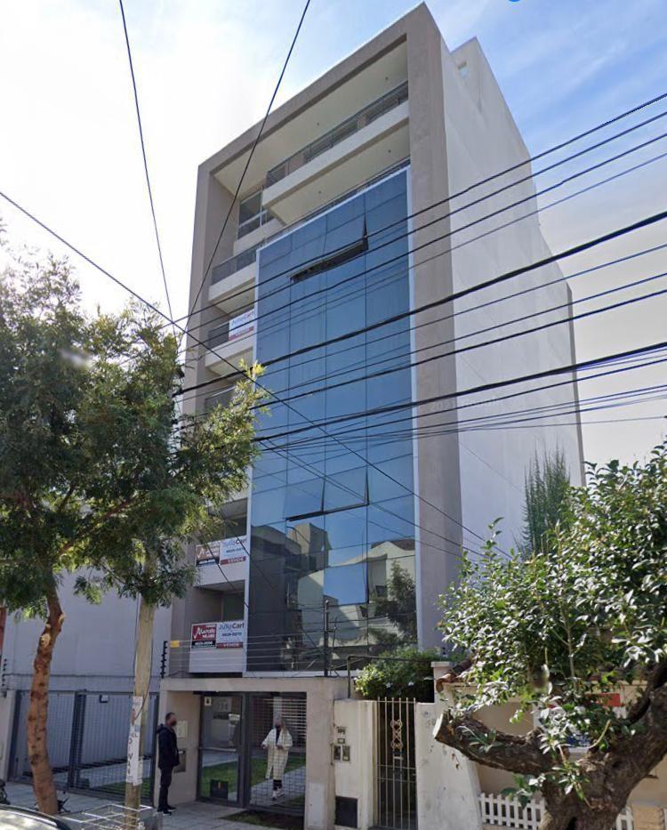 OPORTUNIDAD VENTA MONOAMBIENTE AMPLIO EN MORON