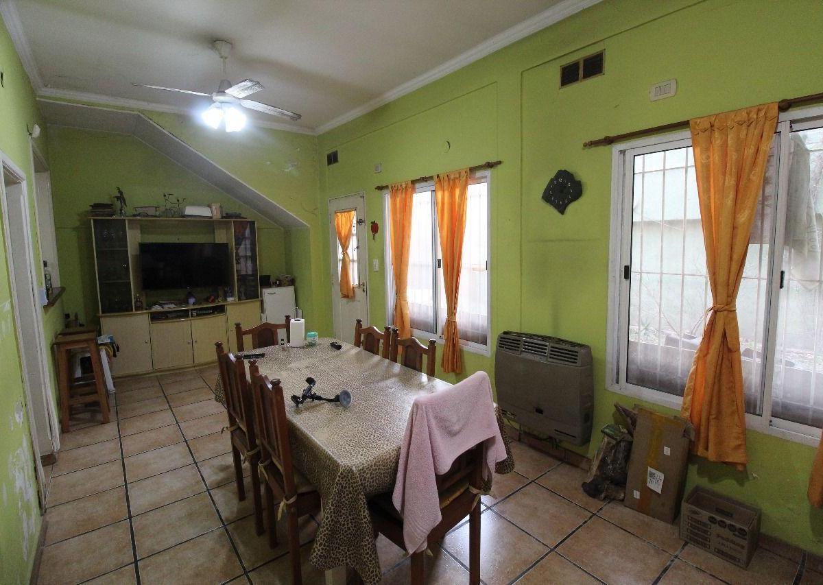 Foto de OPORTUNIDAD VENTA CHALET 4 AMBIENTES ESCUCHA OFERTA, imagen 3