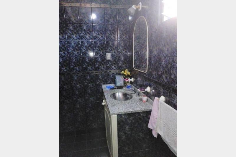 OPORTUNIDAD VENTA Casa 5 ambientes con patio y terraza