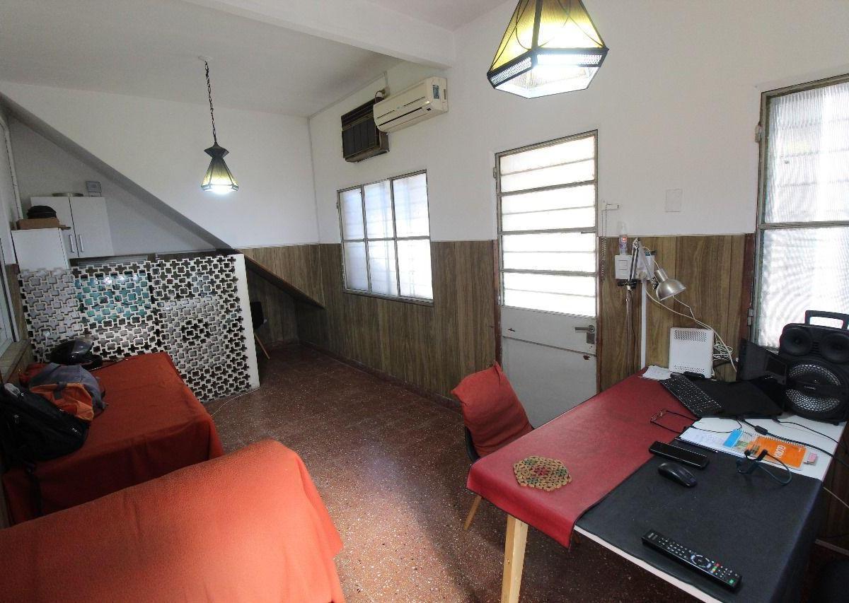 Foto de OPORTUNIDAD LOTE EN VENTA CASA 3 AMBIENTES ESCUCHA OFERTA, imagen 4