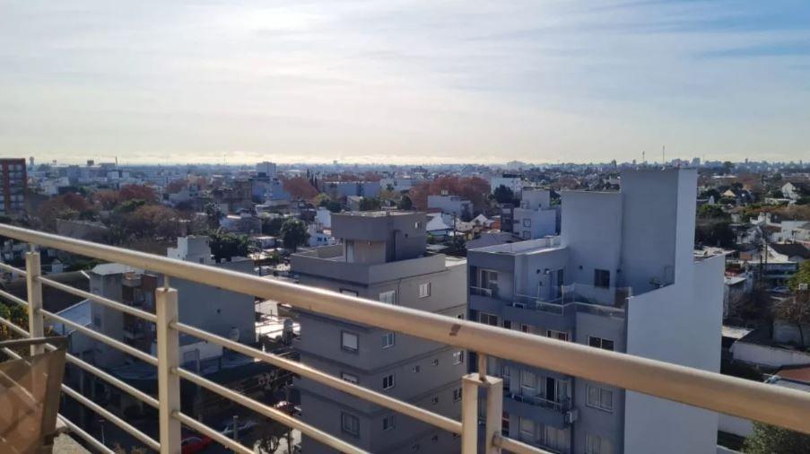Oportunidad 2 Ambientes con Balcon y Cochera 2