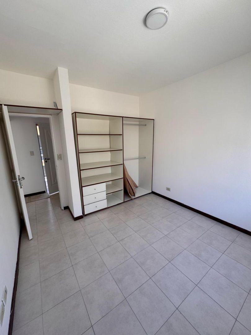 Oportunidad Venta 2 Ambientes en Complejo Cerrado de Moreno 1