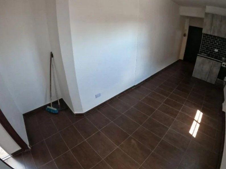 Foto de OPORTUNIDAD VENTA 2 AMB RECICLADO A NUEVO C PATIO Y PARRILLA, imagen 4