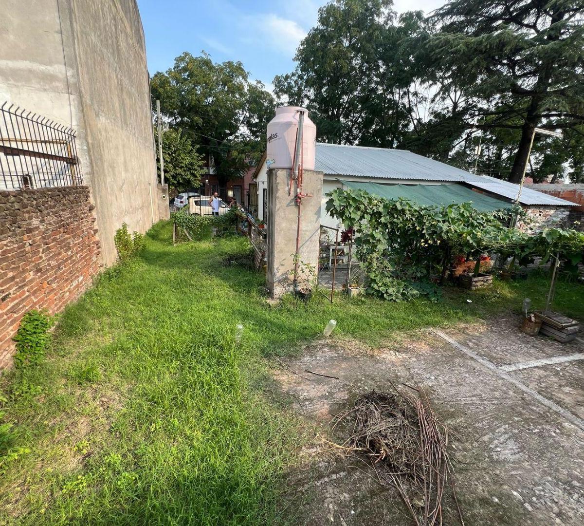 OPORTUNIDAD UNICA VENTA DE LOTE EN HAEDO IDEAL CONSTRUCTOR