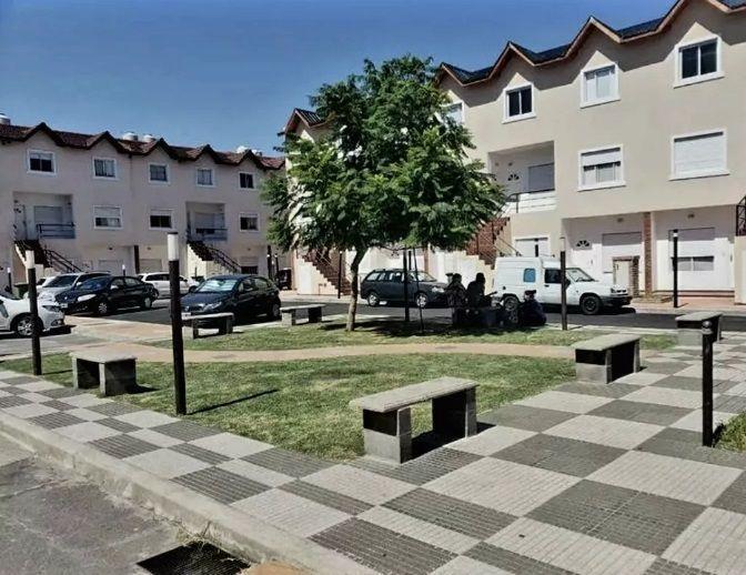OPORTUNIDAD VENTA 3 AMBIENTES CON COCHERA ESCUCHA OFERTA