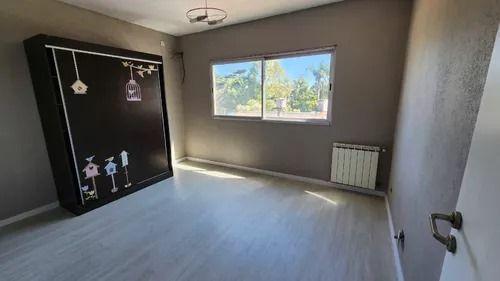 OPORTUNIDAD VENTA CASA 4 AMBIENTES VILLA TESEI