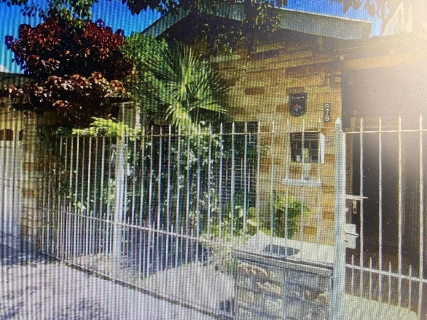 OPORTUNIDAD VENTA CASA CHALET 4 AMBIENTES CON GARAGE Y PILETA ESCUCHA OFERTA