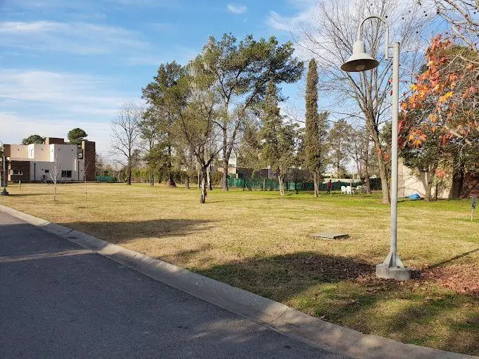 OPORTUNIDAD VENTA CASA 5 AMBIENTES 3