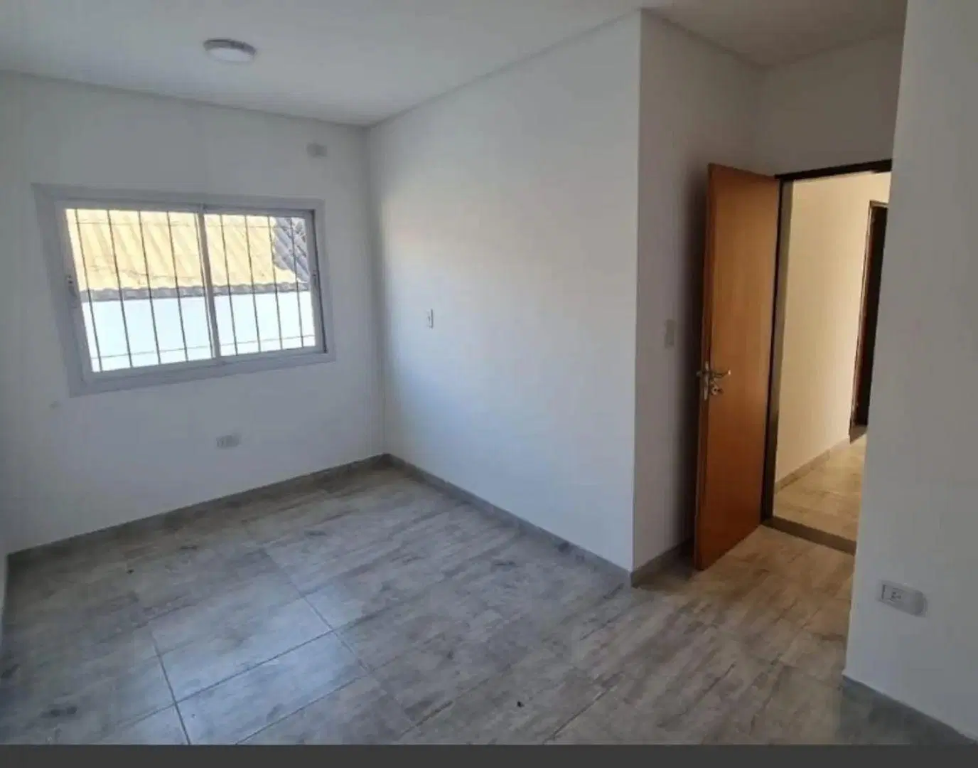 OPORTUNIDAD VENTA DEPARTAMENTO 3 AMBIENTES ESCUCHA OFERTA 2