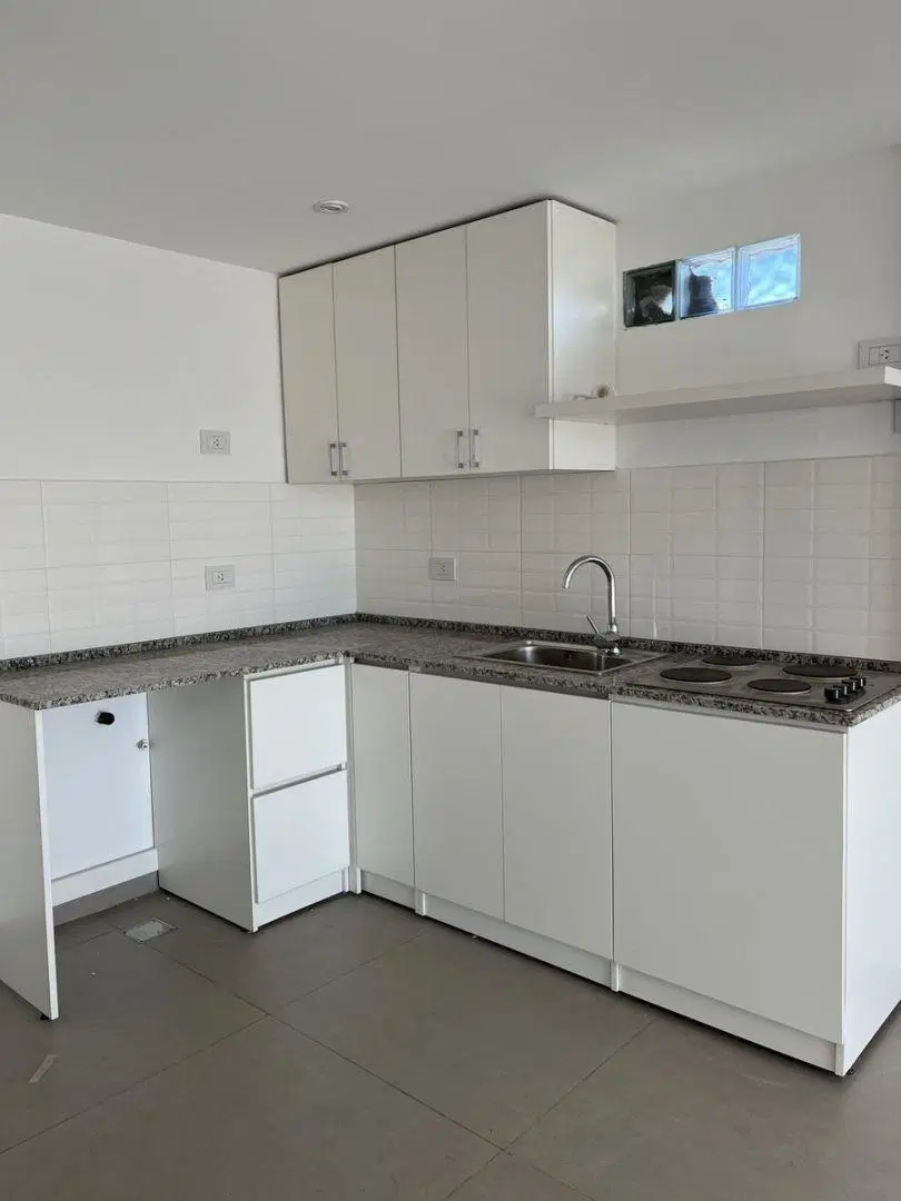 Venta Departamento 2 ambientes, escucho ofertas! 4