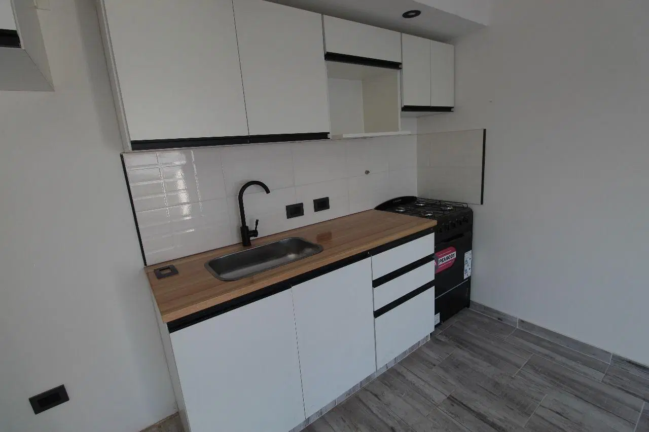 OPORTUNIDAD VENTA ULTIMO DEPARTAMENTO 2 AMB PLANTA BAJA 2