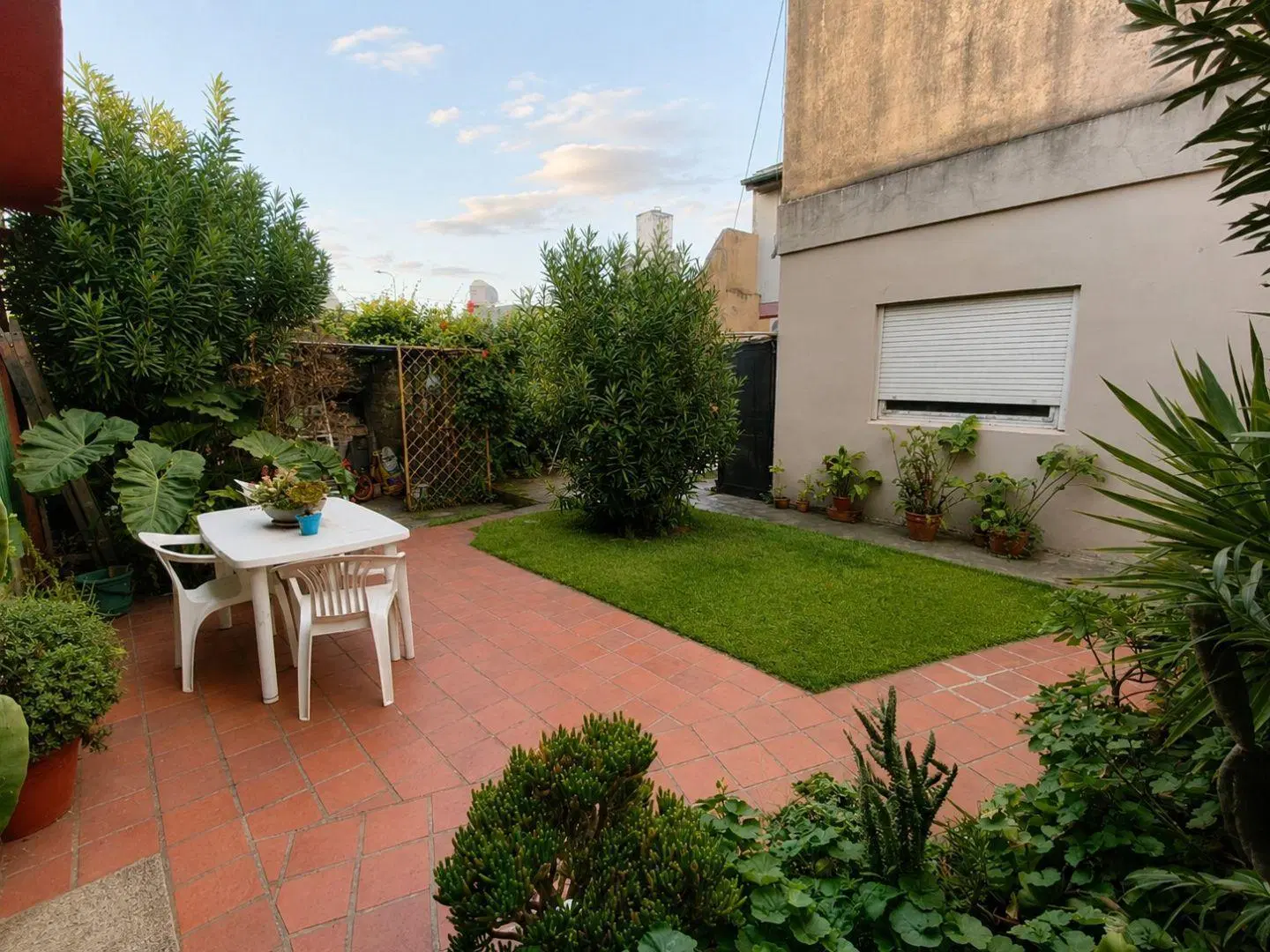 OPORTUNIDAD VENTA CHALET 9 AMBIENTES ESCUCHA OFERTAS 4
