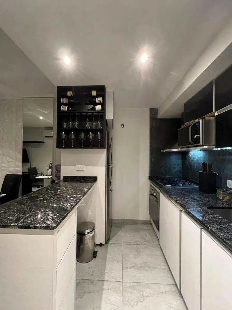 OPORTUNIDAD VENTA DEPARTAMENTO 2 AMBIENTES CON COCHERA ESCUCHA OFERTAS 5