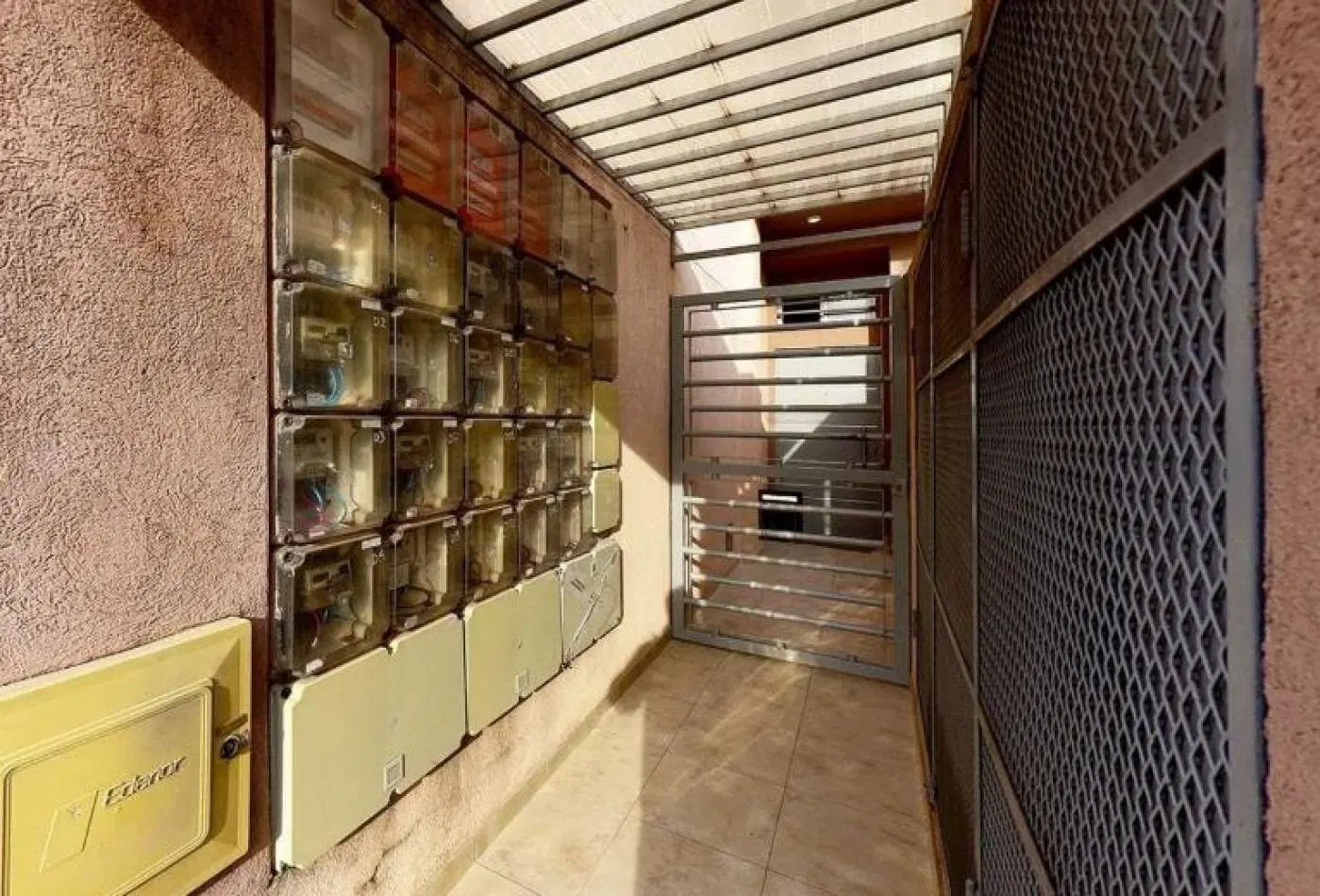 OPORTUNIDAD VENTA 3 AMB CON TERRAZA PROPIA Y COCHERA 5