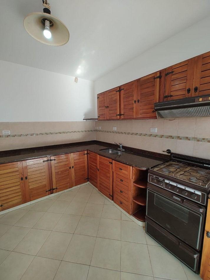 Foto de OPORTUNIDAD VENTA DUPLEX 3 AMB CON COCHERA Y FONDOO, imagen 4