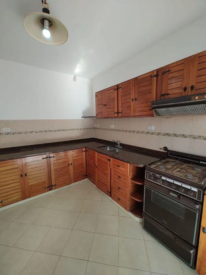 OPORTUNIDAD VENTA DUPLEX 3 AMB CON COCHERA Y FONDOO 4