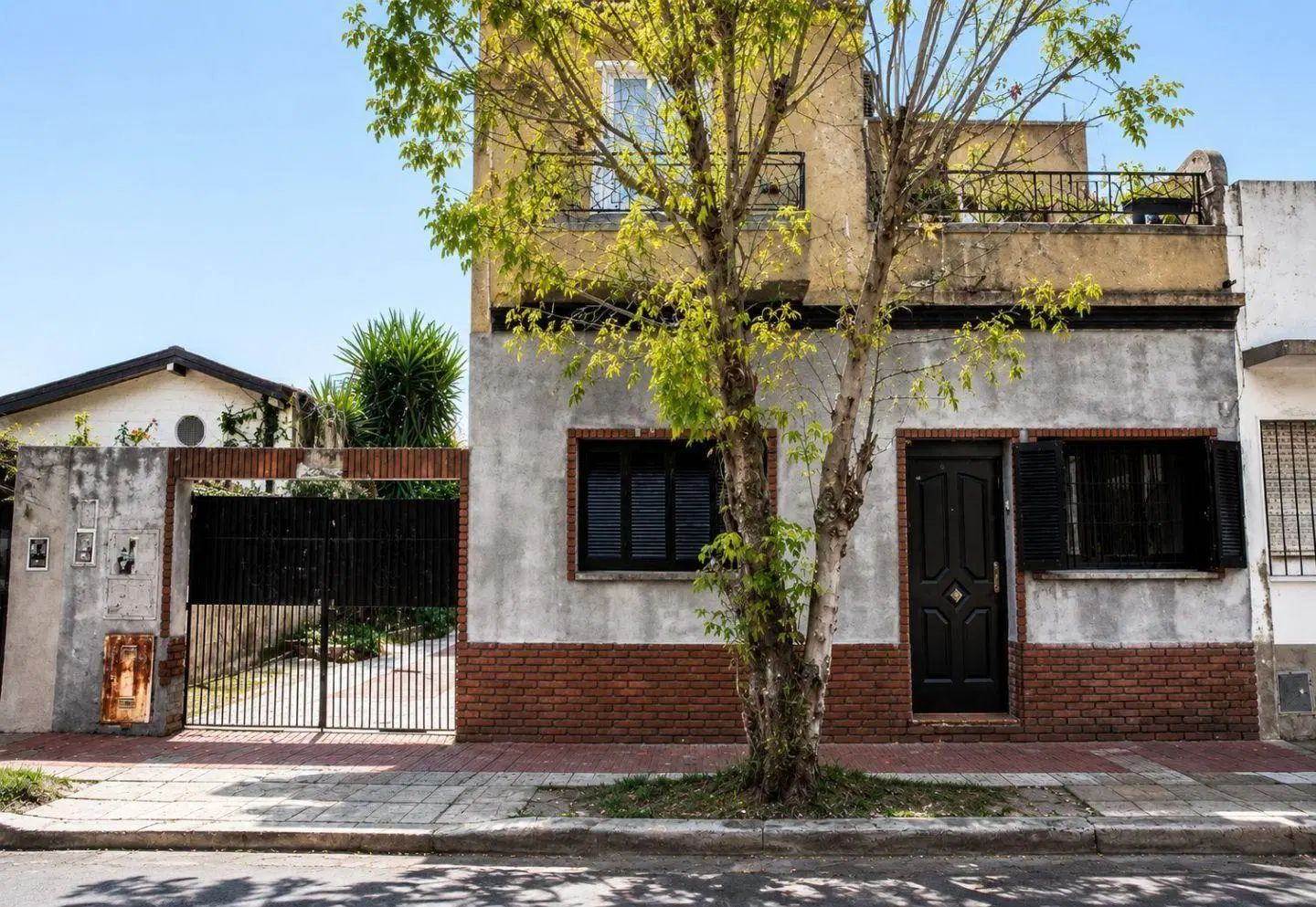 OPORTUNIDAD VENTA PH 3 AMB EN CASTELAR ESCUCHA OFERTAS 4