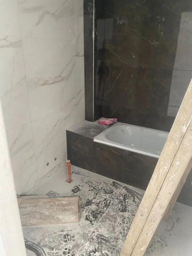 OPORTUNIDAD 2 1/2 AMB CON PATIO A ESTRENAR 5