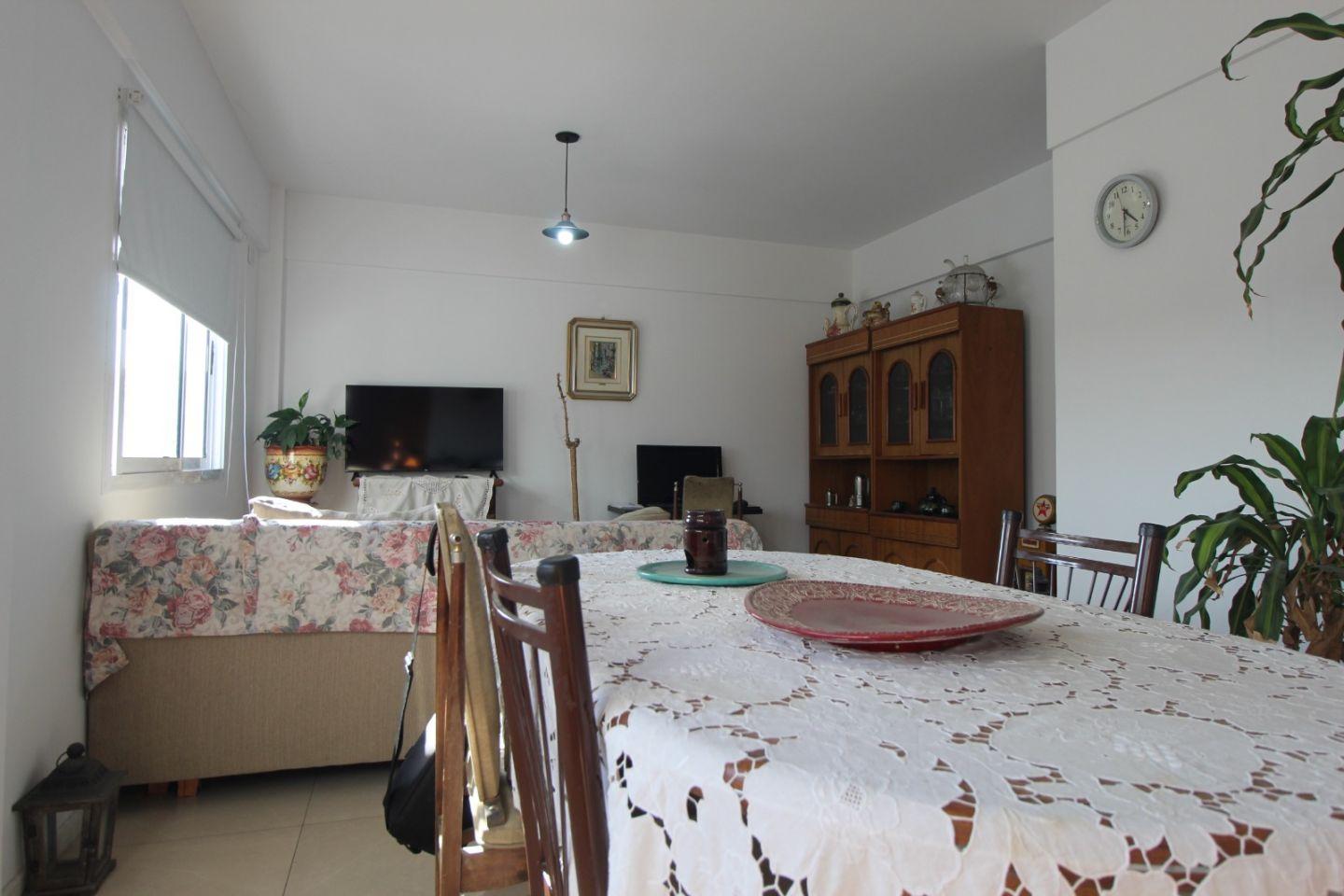 Foto de OPORTUNIDAD UNICA VENTA DPTO 2 AMBIENTES CON DOBLE COCHERA ESCUCHA, imagen 5