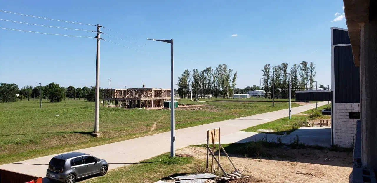 OPORTUNIDAD VENTA LOTE PARQUE INDUSTRIAL MORENO ESCUCHA OFERTAS 4
