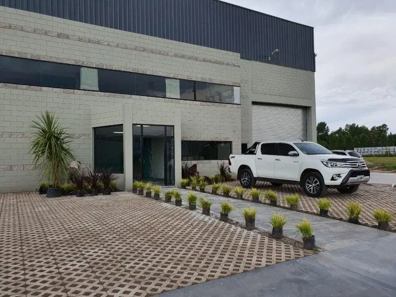 Nave Industrial - Parque industrial Moreno I 8