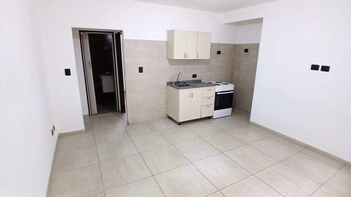 Foto de Oportunidad Departamento de 2 Ambientes San Justo Centro frente, imagen 3