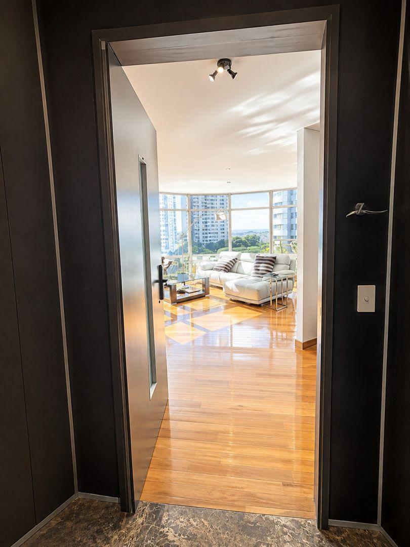 Foto de OPORTUNIDAD VENTA SEMIPISO 3 AMBIENTES 2 COCHERAS ESCUCHA OFERTAS, imagen 5