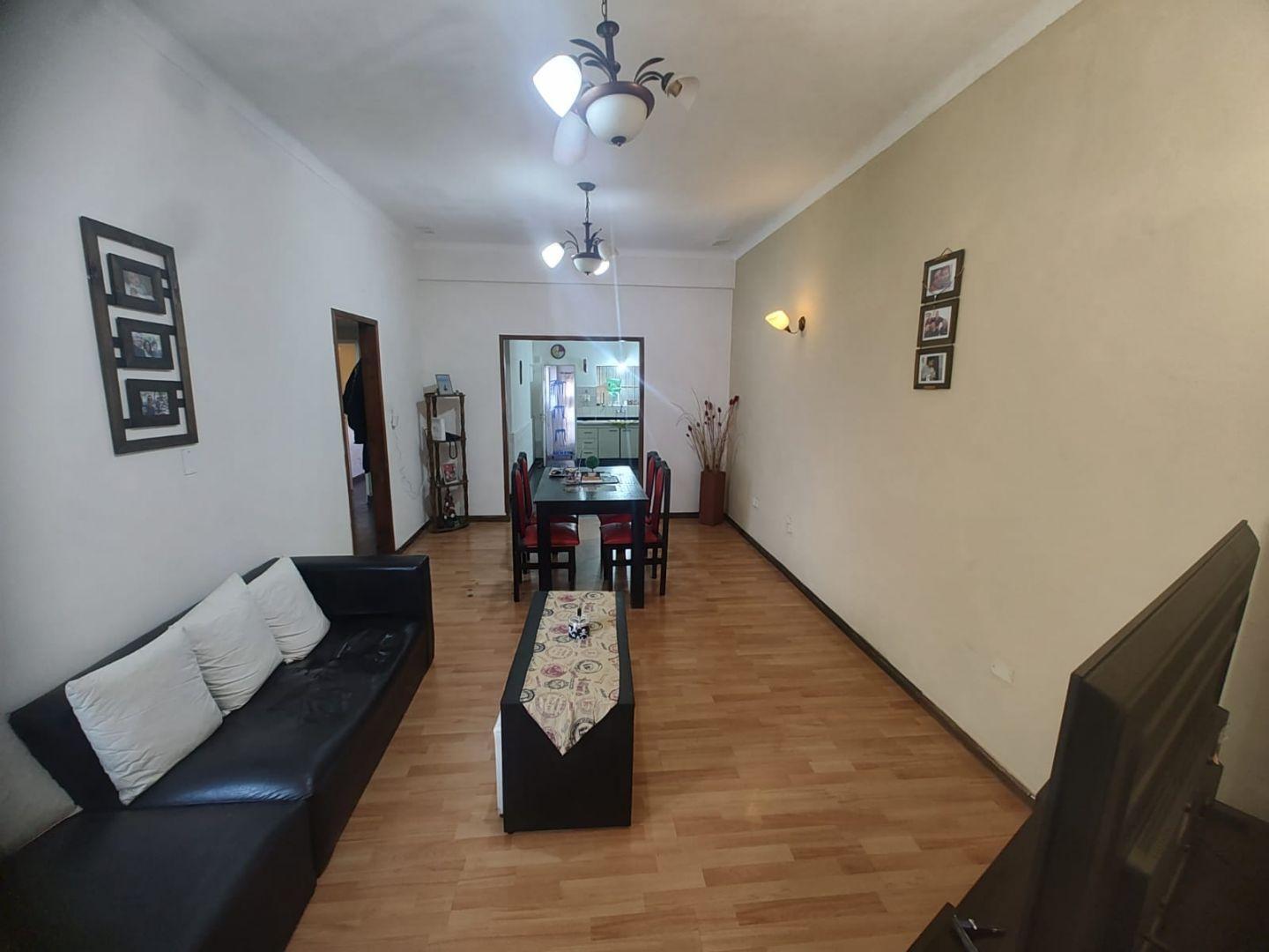 Foto de OPORTUNIDAD PH 4 AMBIENTES CON COCHERA AL FRENTE, imagen 5