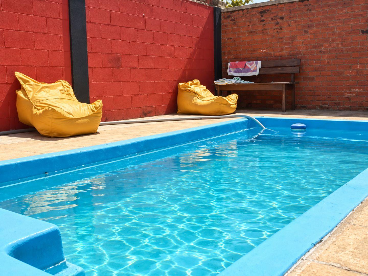 Foto de OPORTUNIDAD CASA DE 4 AMBIENTES CON JARDIN Y PILETA, imagen 3