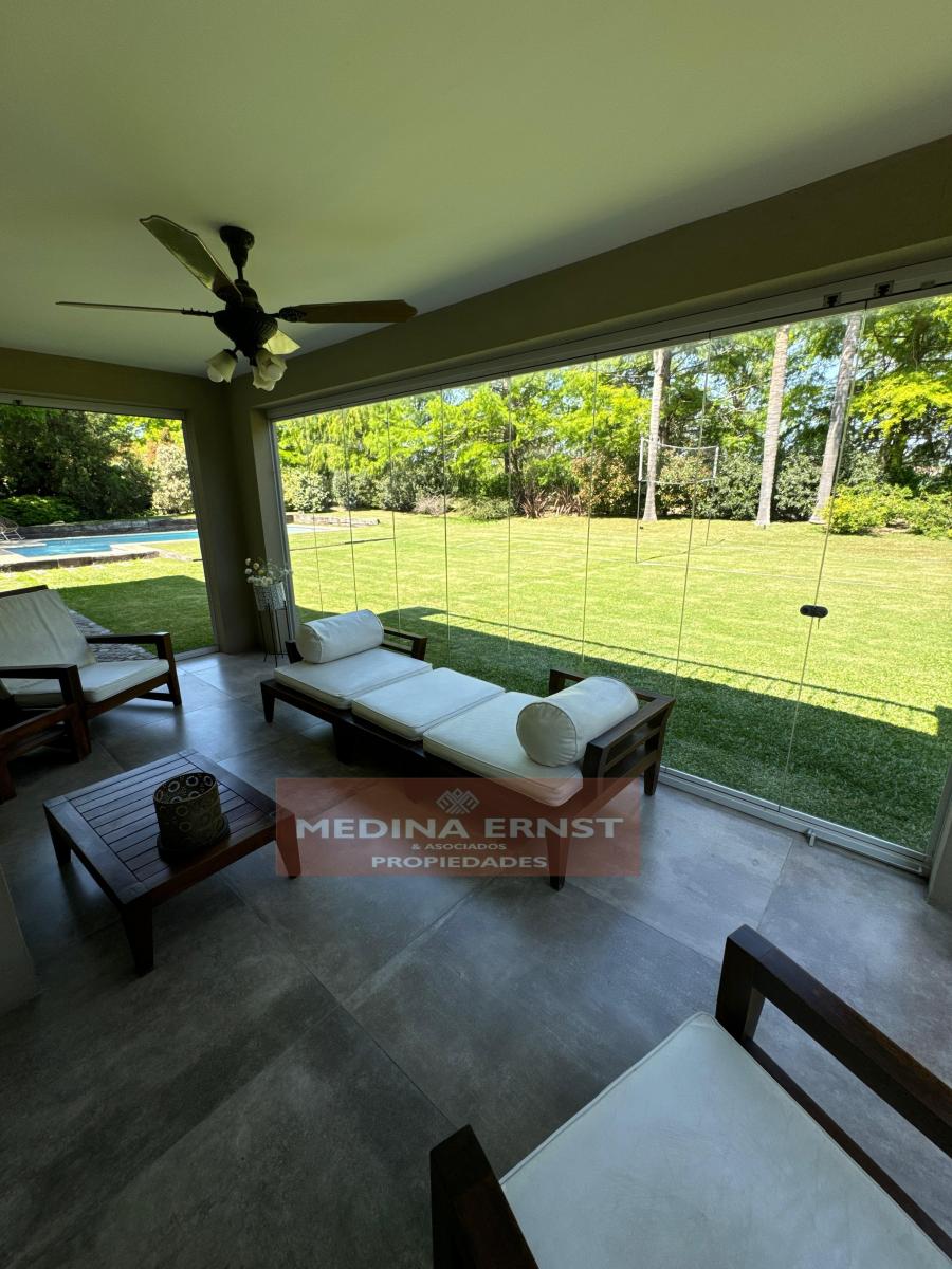 Muy linda casa en Ayres de Pilar