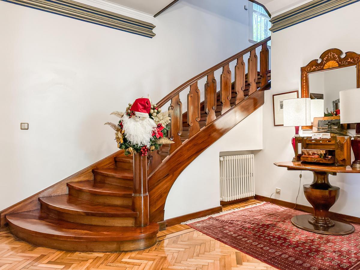 Excelente Casa Muy Bien Ubicada en Martinez 5