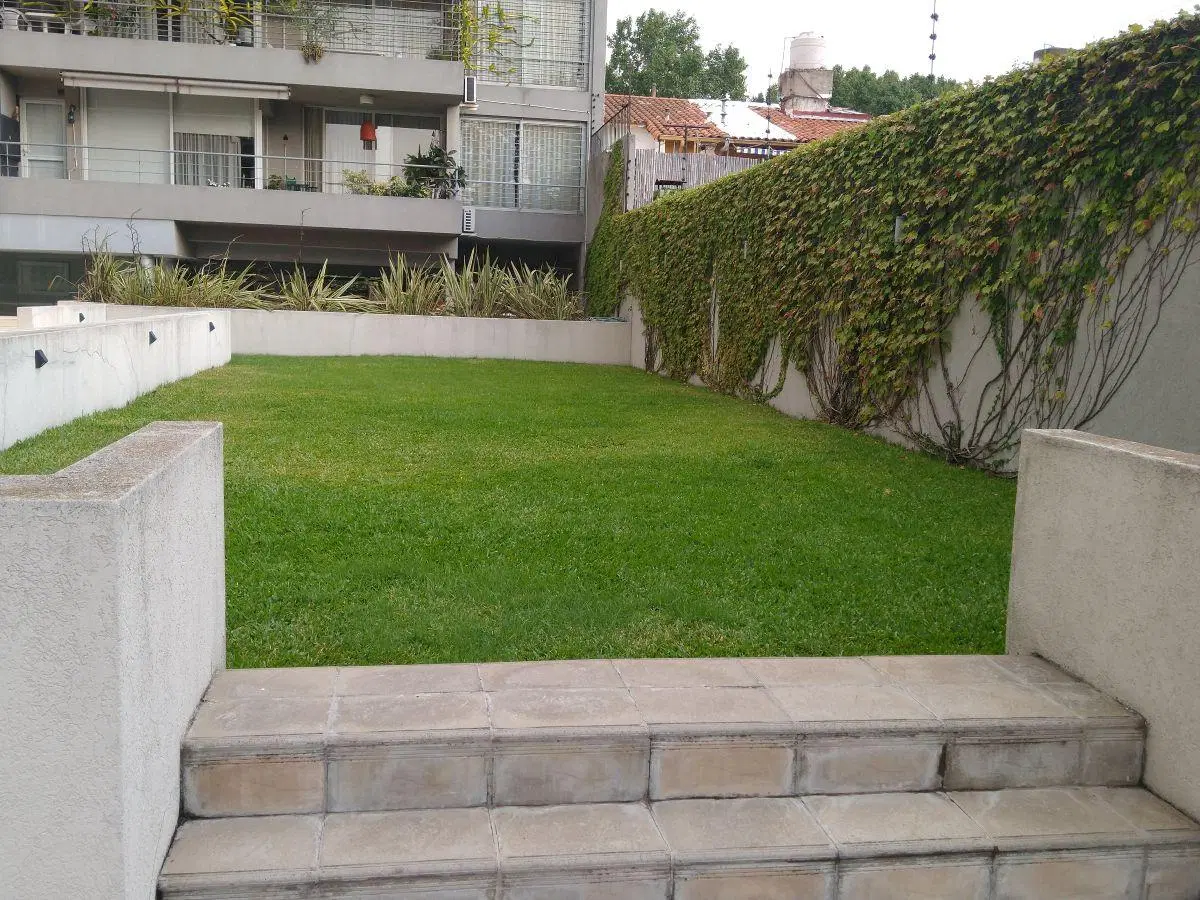 Departamento en alquiler en Torre Sirah. Piso 13. Excelentes vistas. Súper luminoso. Amplio balcón. 8