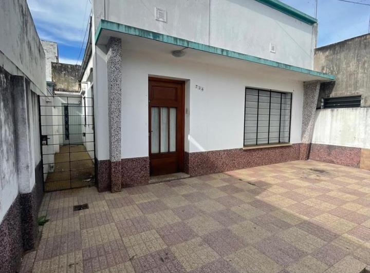 casa 3 ambientes en alquiler colon  al 734 1