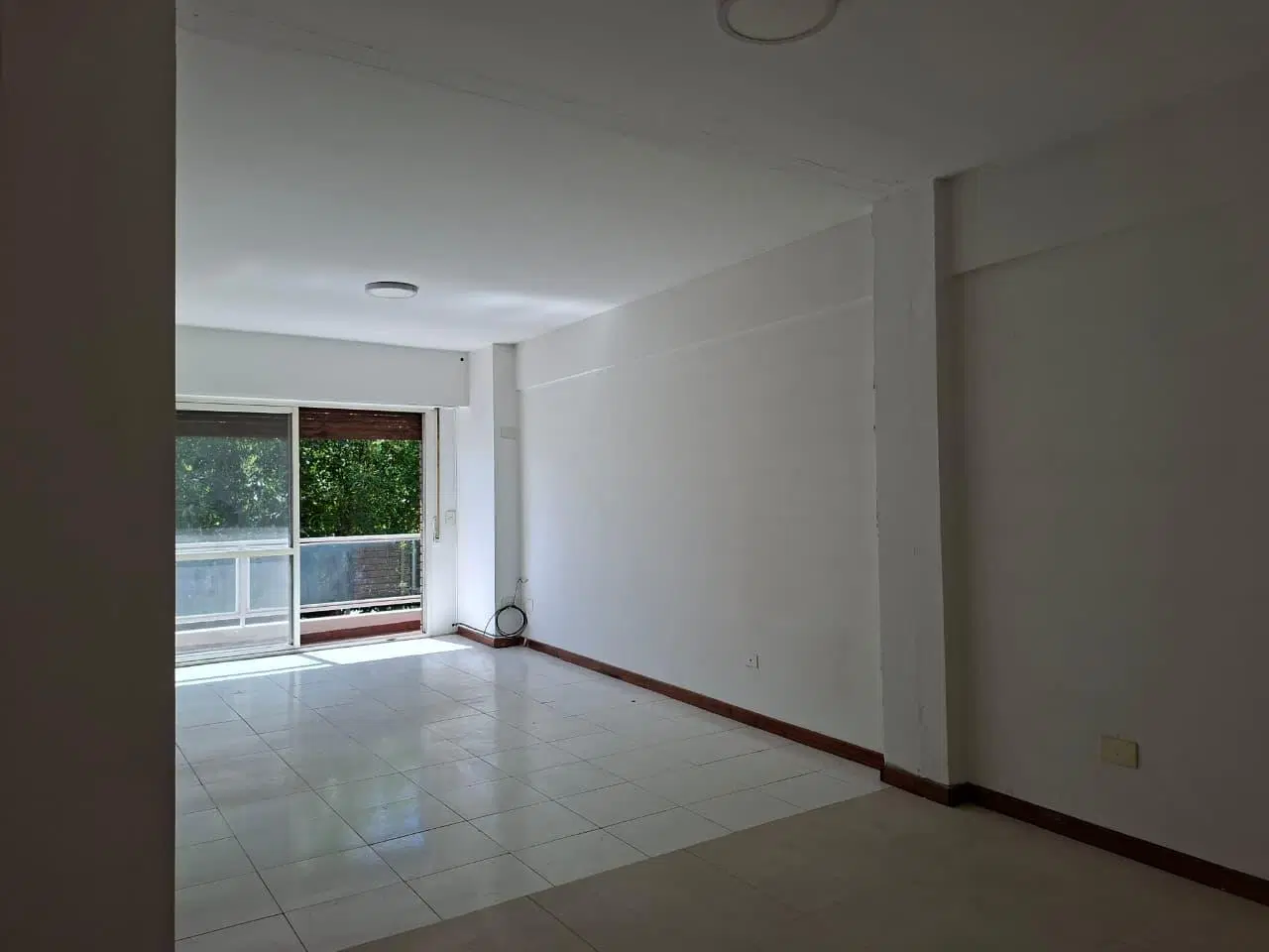 departamento 2 ambientes en venta en lujan centro con terraza Lavalle y mariano moreno 2