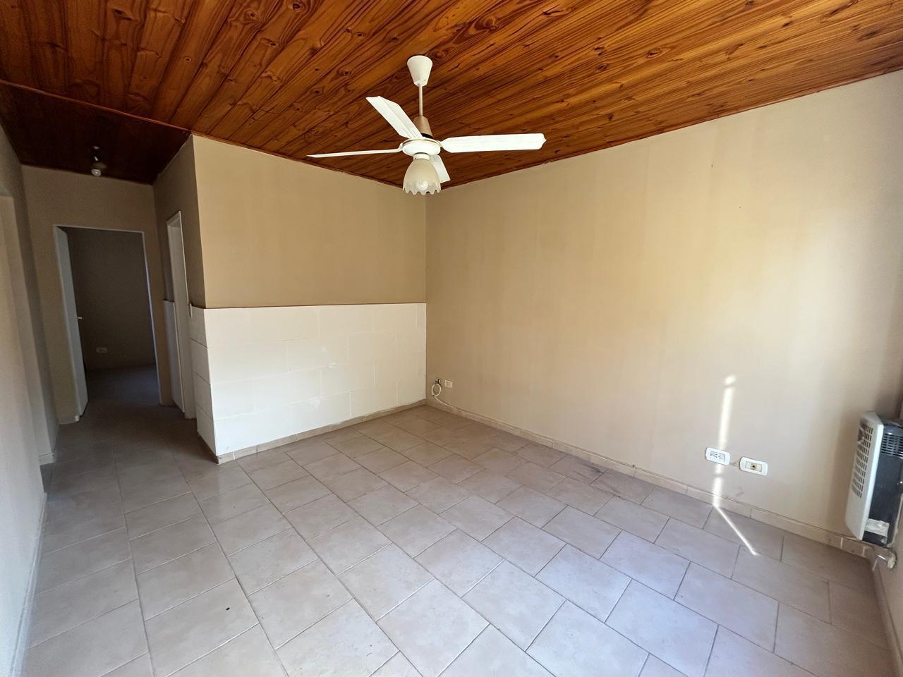 Foto de departamento dos ambientes en alquiler Champagnat 343, imagen 1