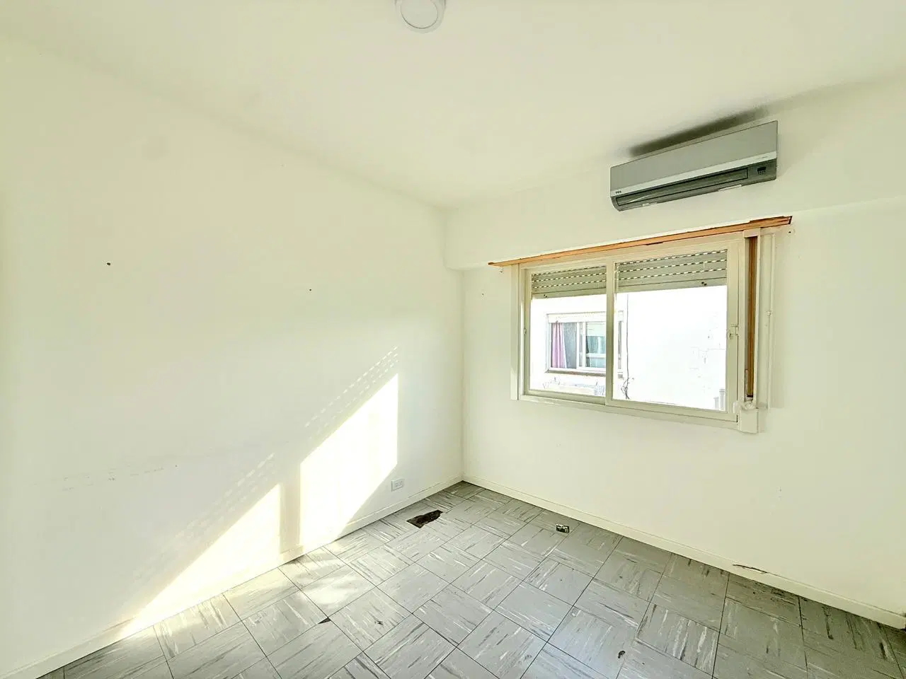 Departamento de 3 ambientes con patio en lujan centro 4