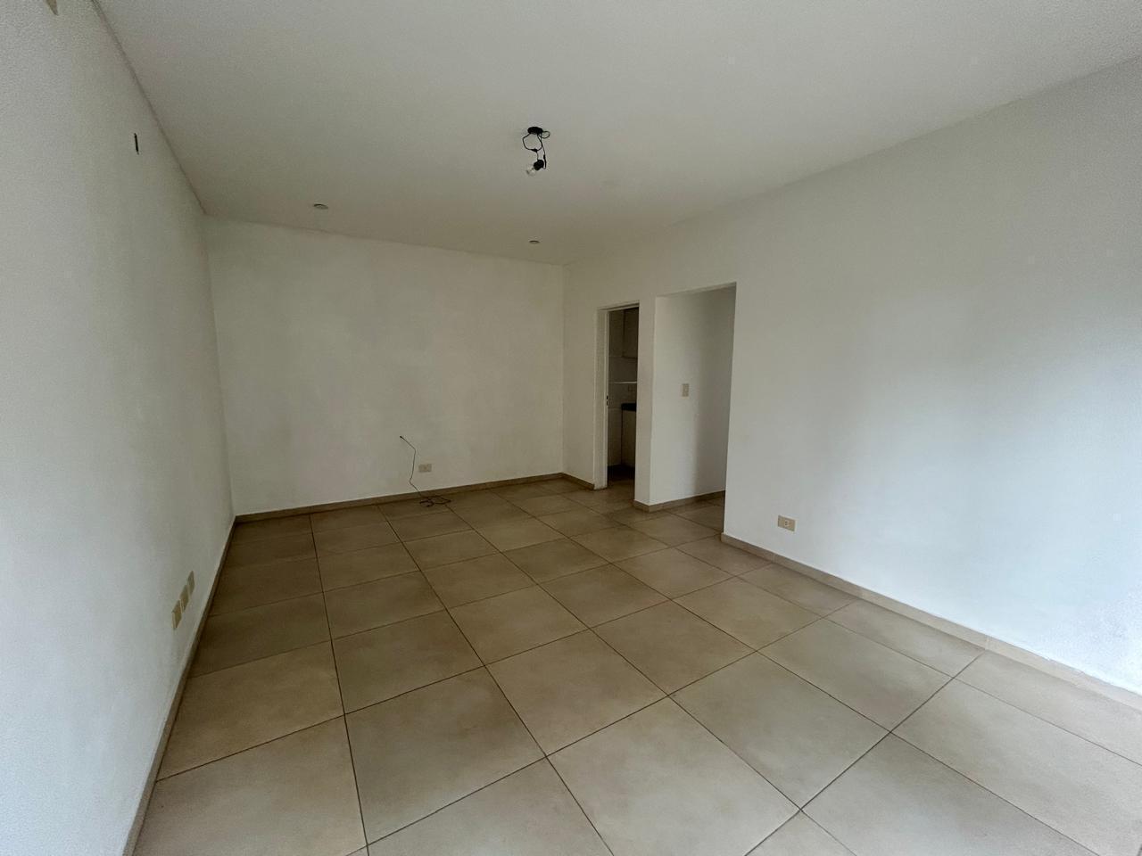 Foto de departamento en alquiler dos ambientes lujan lavalle 1046, imagen 3