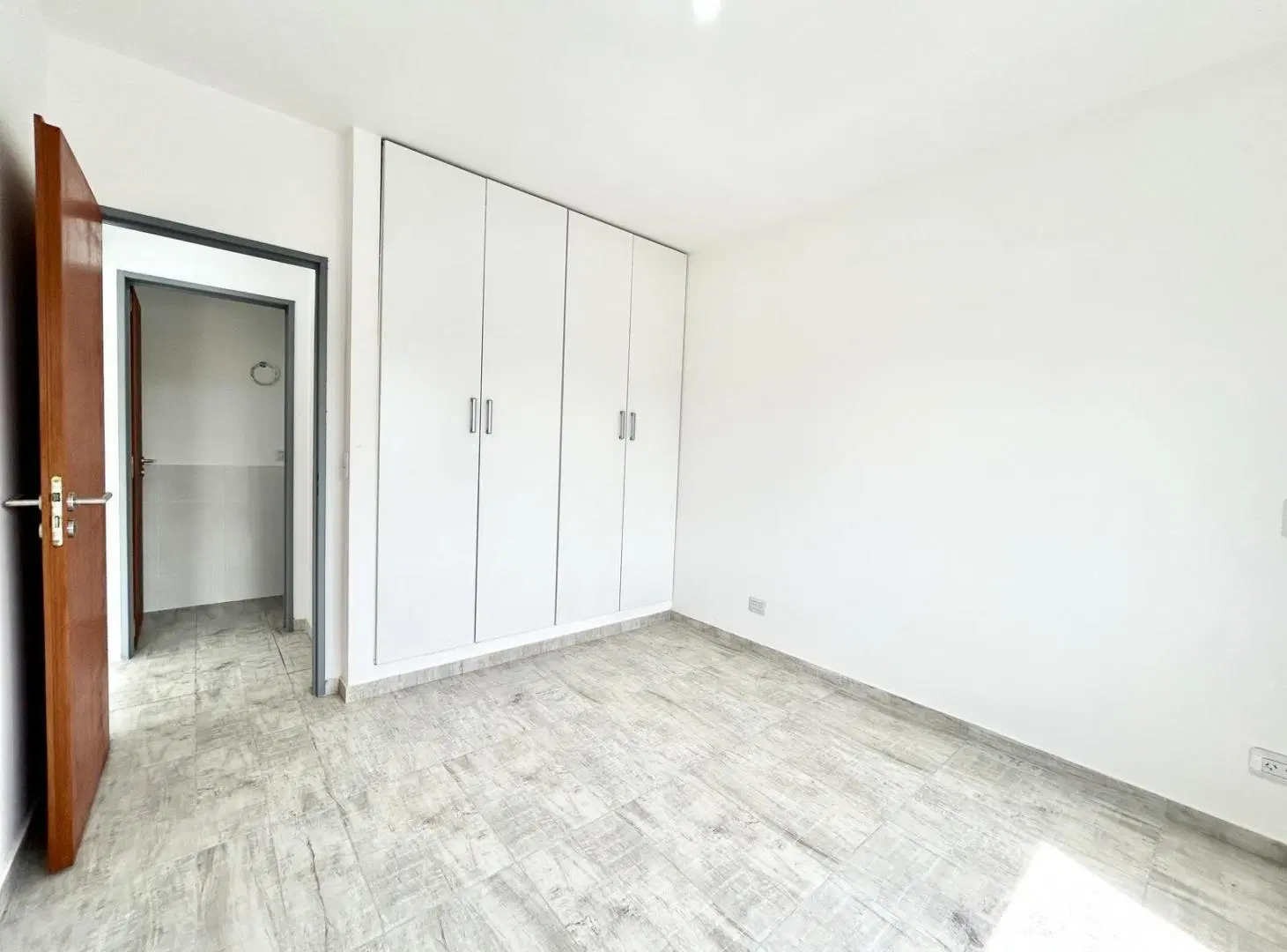 departamento a estrenar 2 ambientes en venta en lujan centro con balcón 5