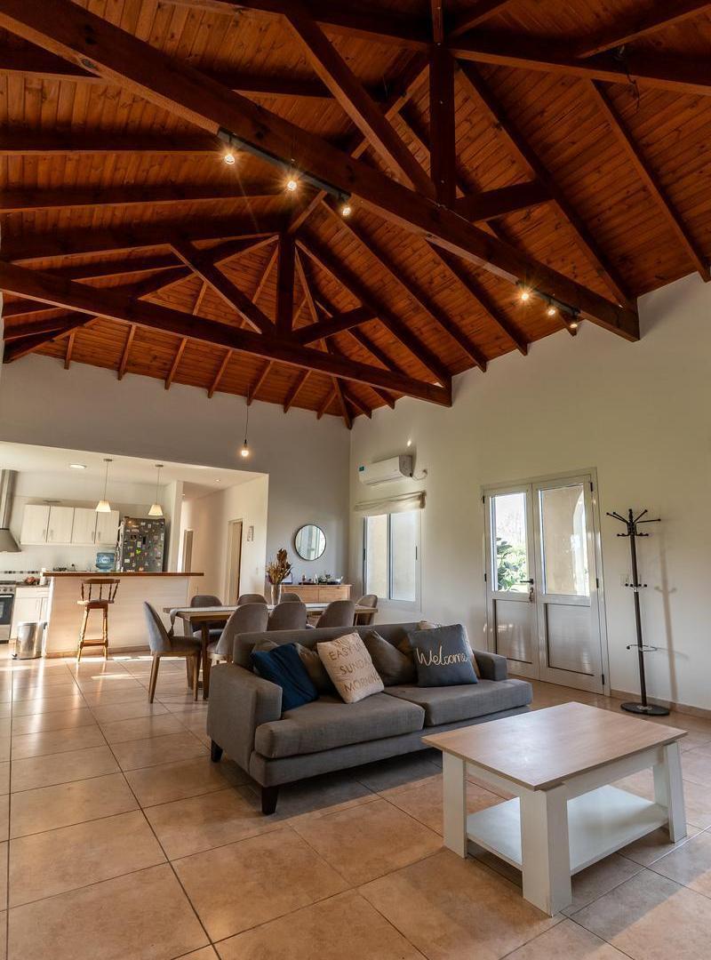 Foto de Casa de 4 ambientes a la venta en barrio privado arroyo dulce, imagen 1