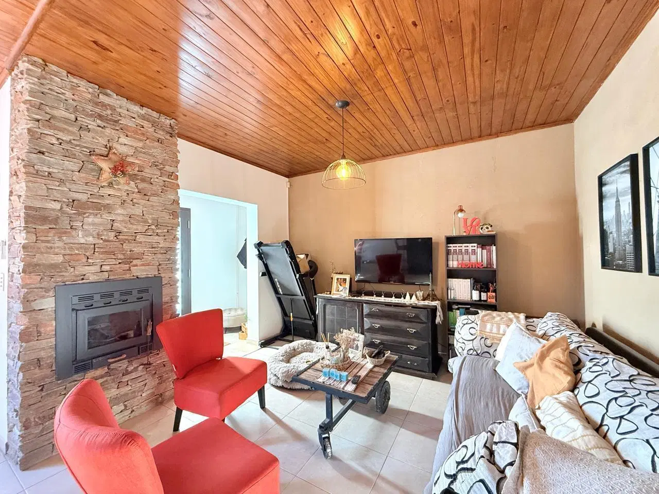 casa de 3 ambientes con patio y cochera en venta en lujan 2