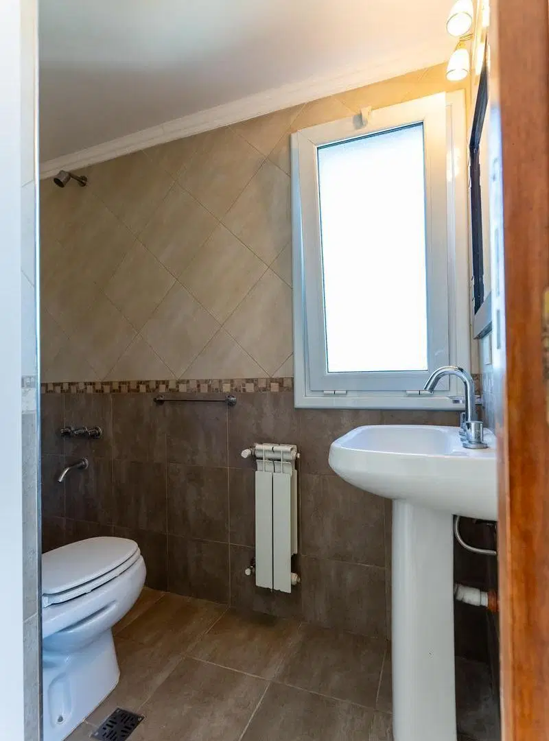Casa en venta de 5 ambientes en barrio privado arroyo dulce apta credito hipotecario 4