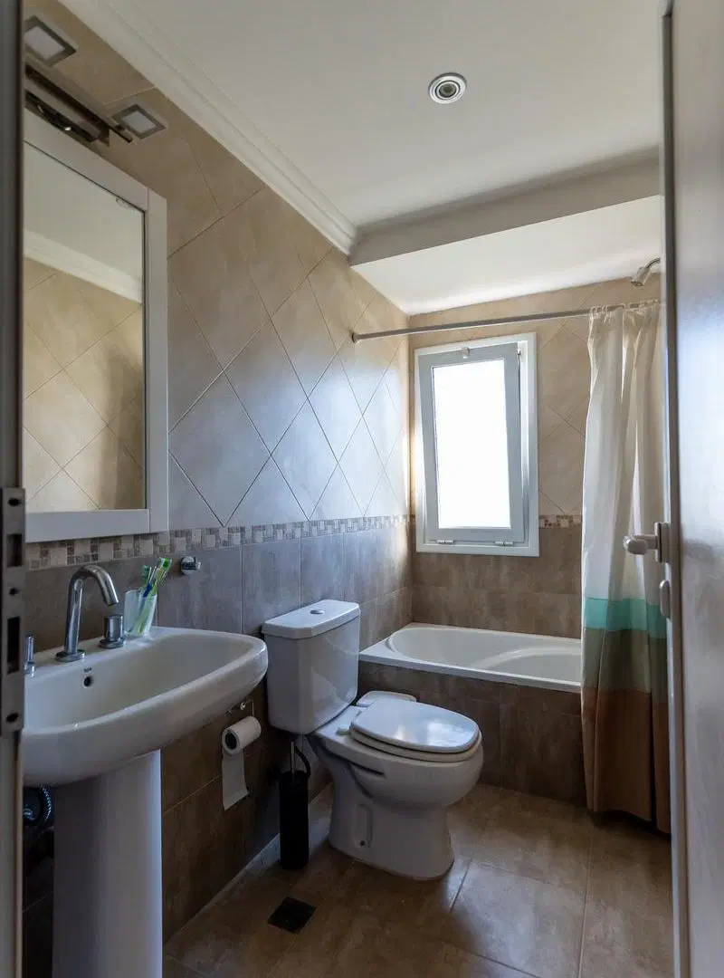Casa en venta de 5 ambientes en barrio privado arroyo dulce apta credito hipotecario 8
