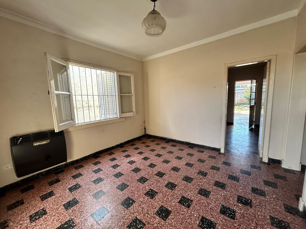 Foto de casa en alquiler lujan tres ambientes alberti 2242, imagen 3